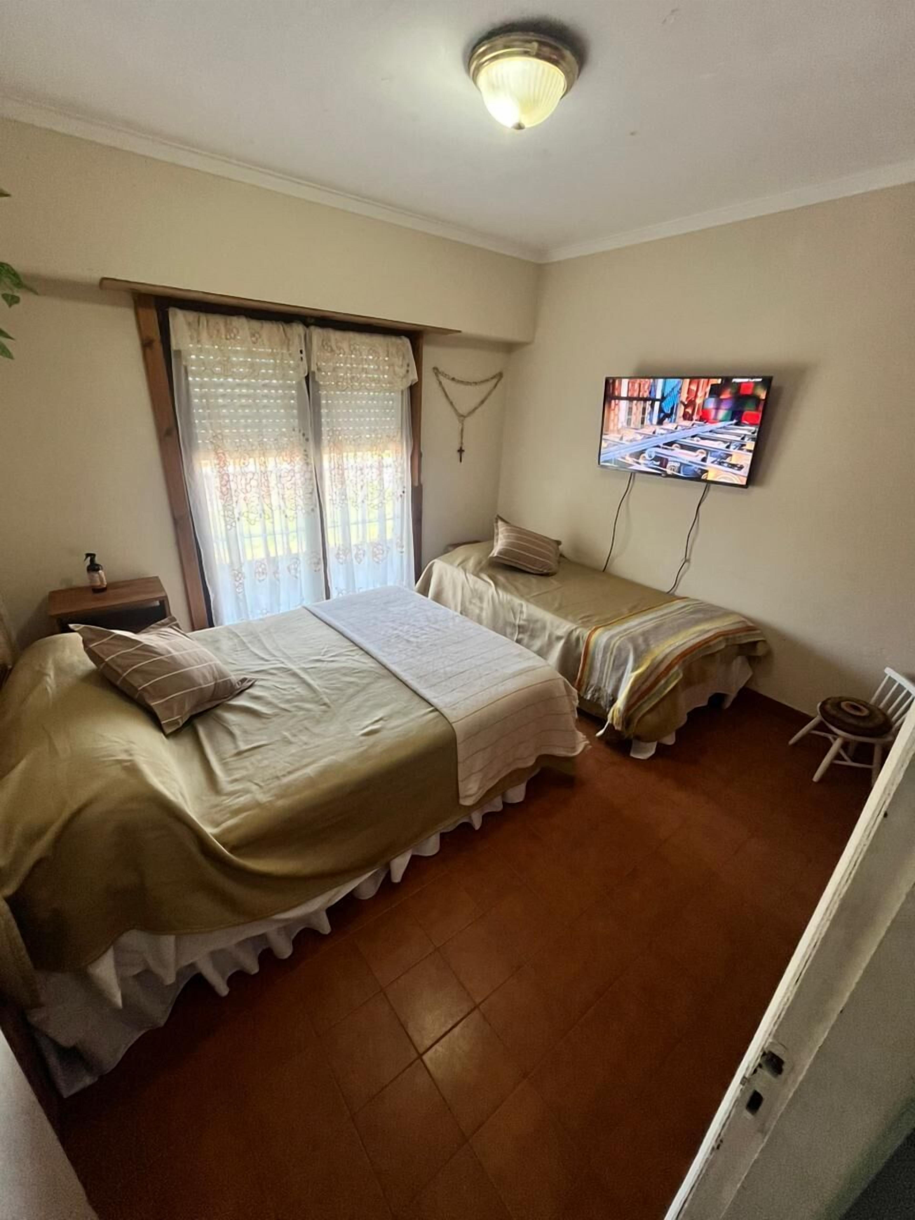 5 habitaciones, wifi y ropa de cama 