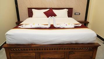 Soundproofing, free WiFi