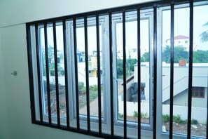 豪華雙人房, 陽台 | 隔音、免費無線上網