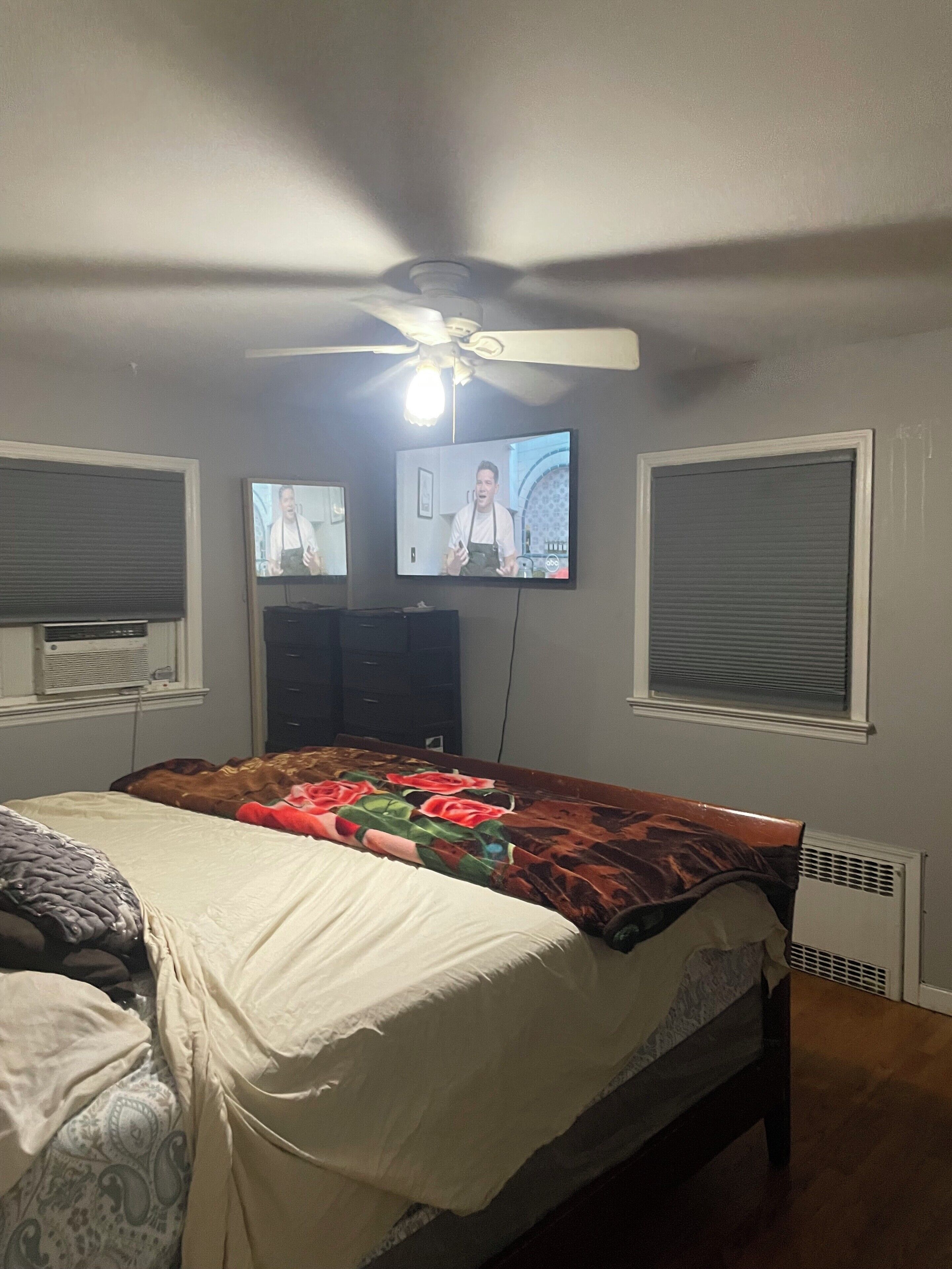 3 bedrooms, WiFi, bed sheets