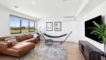 TV, offices