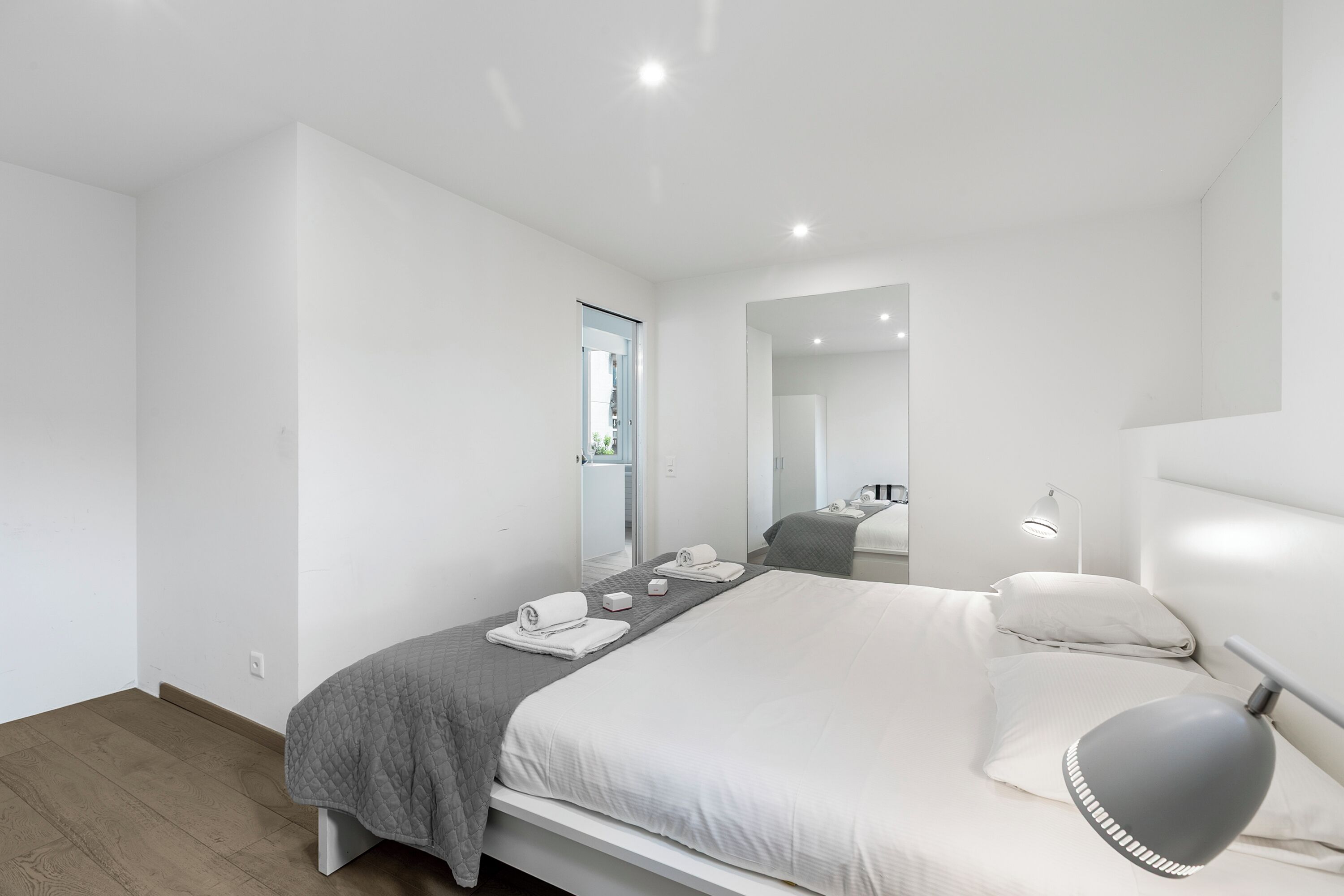 3 bedrooms, laptop workspace, iron/ironing board, WiFi