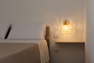 Una cassaforte in camera, tende oscuranti, Wi-Fi gratuito