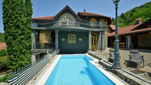 Pool - Villa Requiem by Villas Guide (Bednja)