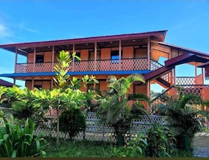 Ngoại thất