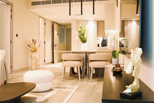 Living area - Condor Concept 7 - JVC Holiday Homes (Dubai)