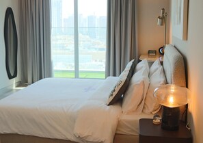Grand Apartment | In-room safe, iron/ironing board, free WiFi - Condor Concept 7 - JVC Holiday Homes (Dubai)