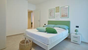 2 makuuhuonetta, silitysrauta/-lauta, Wi-Fi, vuodevaatteet