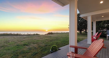 Seacliff Haven | Waterfront Luxury, Stunning Views, Hot Tub & Game Room