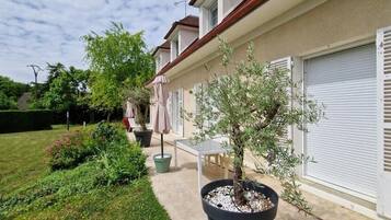 Enceinte de lâhĂ©bergement