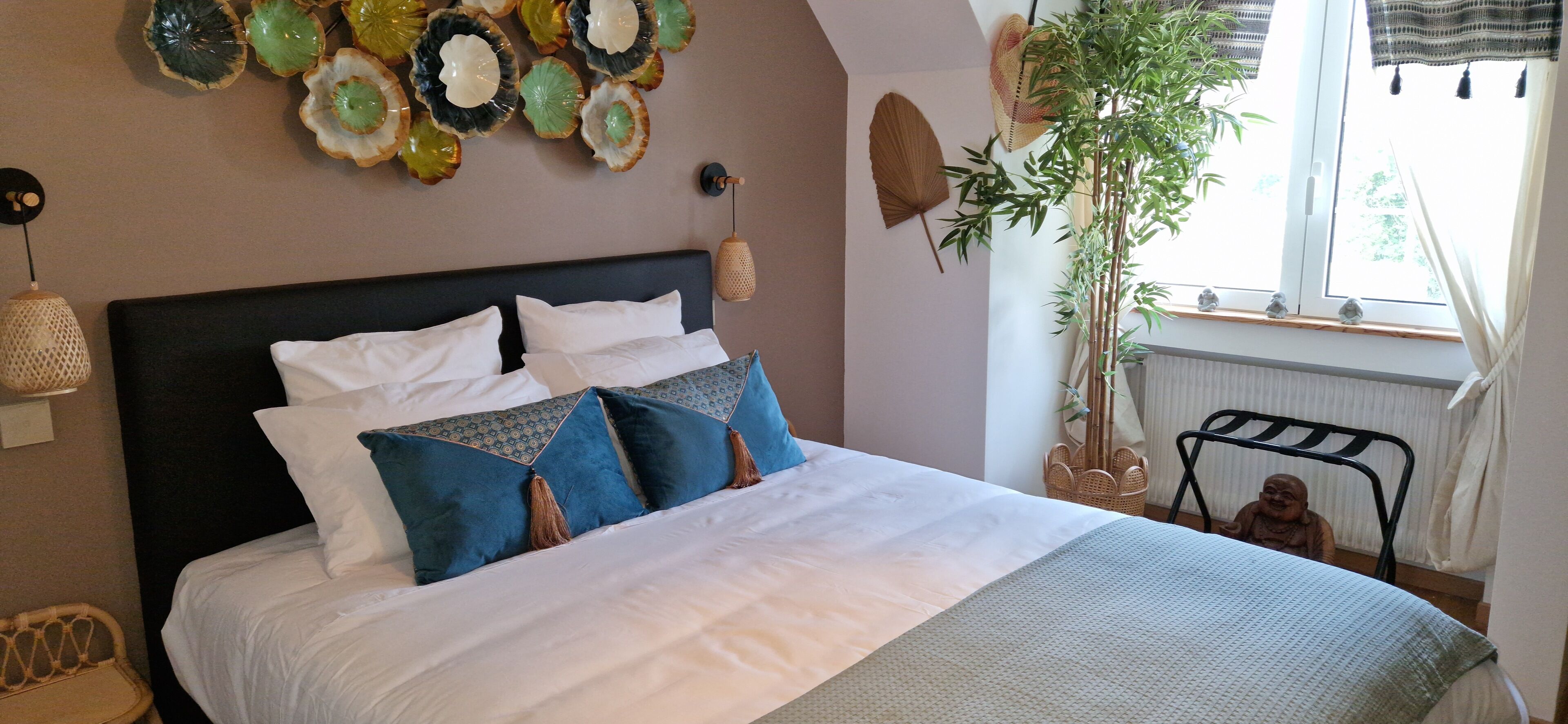 Premium bedding, Select Comfort beds, individually decorated