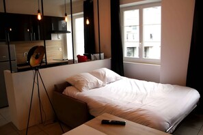 1 Schlafzimmer, Bügeleisen/Bügelbrett
