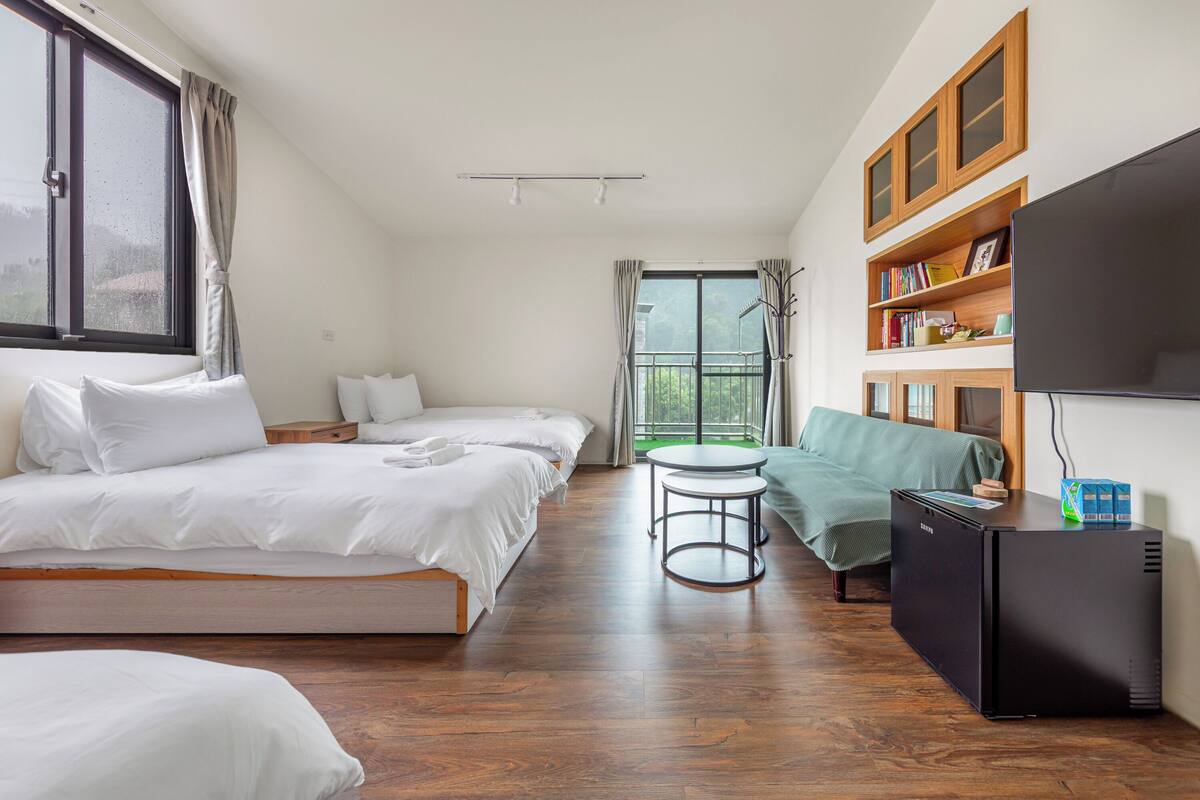Wifi gratis y ropa de cama