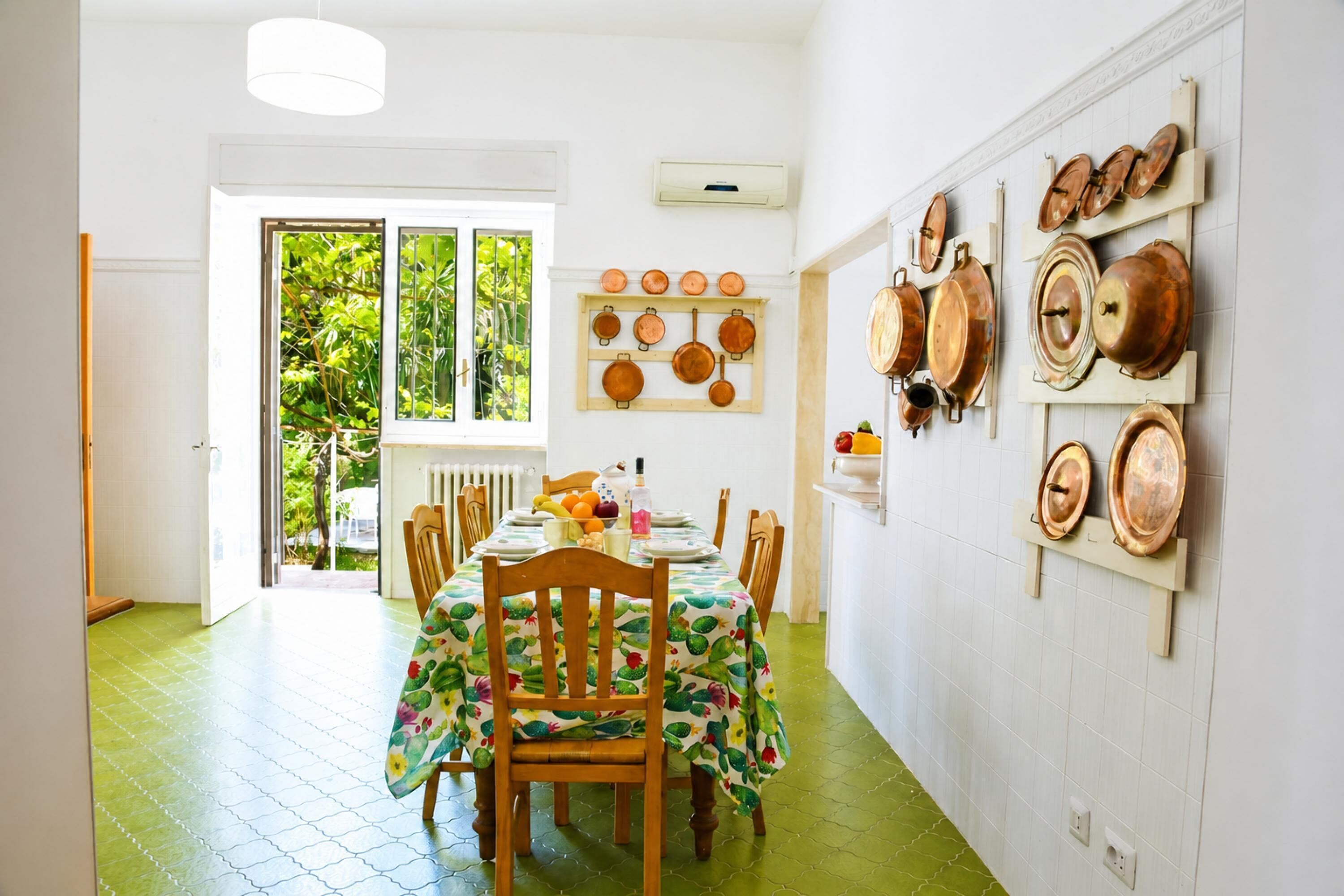 Familienvilla, 3 Schlafzimmer, Kamin (Dimora San Pancrazio - Villa with) | Speisen