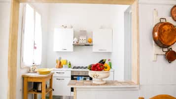 Vila família, 3 quartos, lareira (Dimora San Pancrazio - Villa with) | Cozinha privada