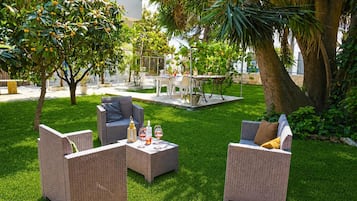 Vila família, 3 quartos, lareira (Dimora San Pancrazio - Villa with) | Terraço/pátio
