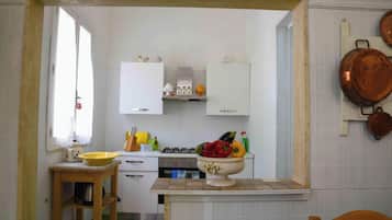 Villa Familiale, plusieurs chambres (Dimora San Pancrazio) | Cuisine privée