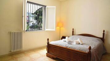 3 habitaciones, wifi gratis y ropa de cama