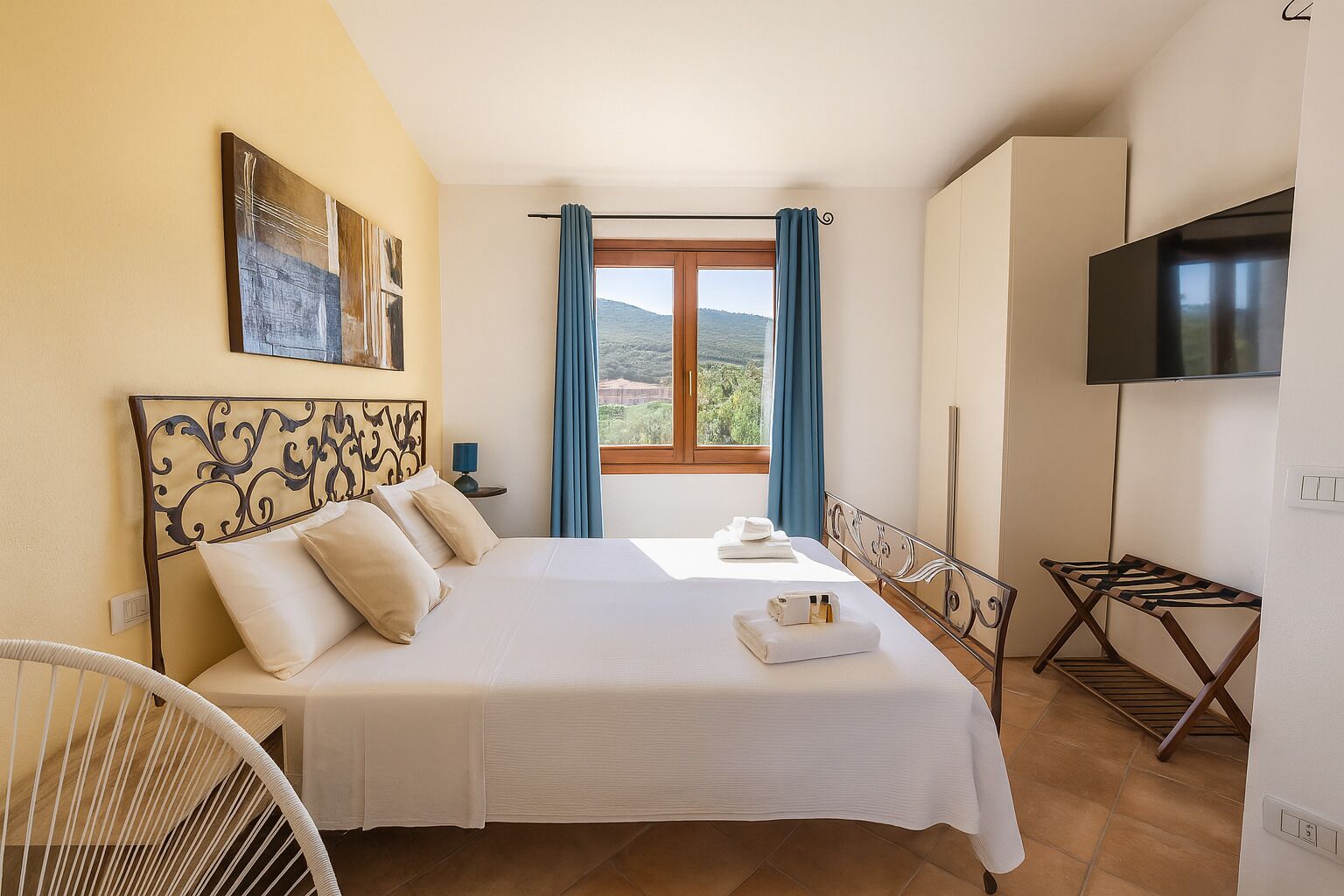 3 Schlafzimmer, Zimmersafe, Schreibtisch, Bügeleisen/Bügelbrett