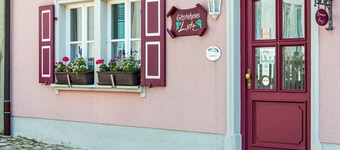 Room 'Lutz - Zimmer 2' with Shared Terrace, Shared Garden and Wi-Fi