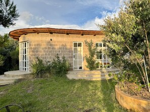 Suite, Garden View