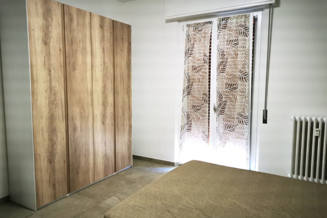 3 camere