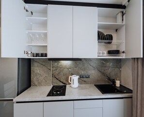 Microwave, oven, stovetop, electric kettle