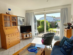 Unclassified image, 3 of 24, button