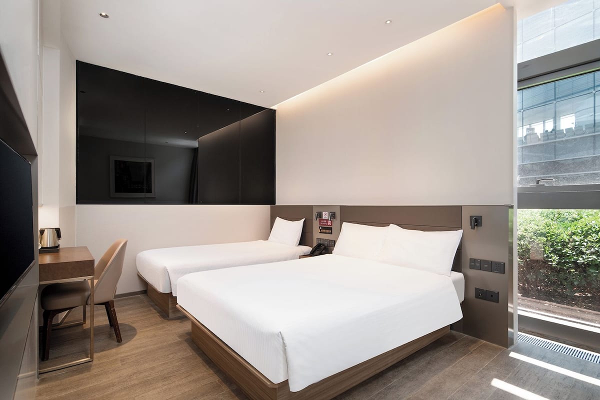 Classic Triple Room | Soundproofing, free WiFi
