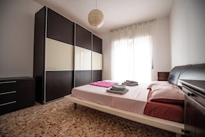 2 chambres, Wi-Fi, draps fournis