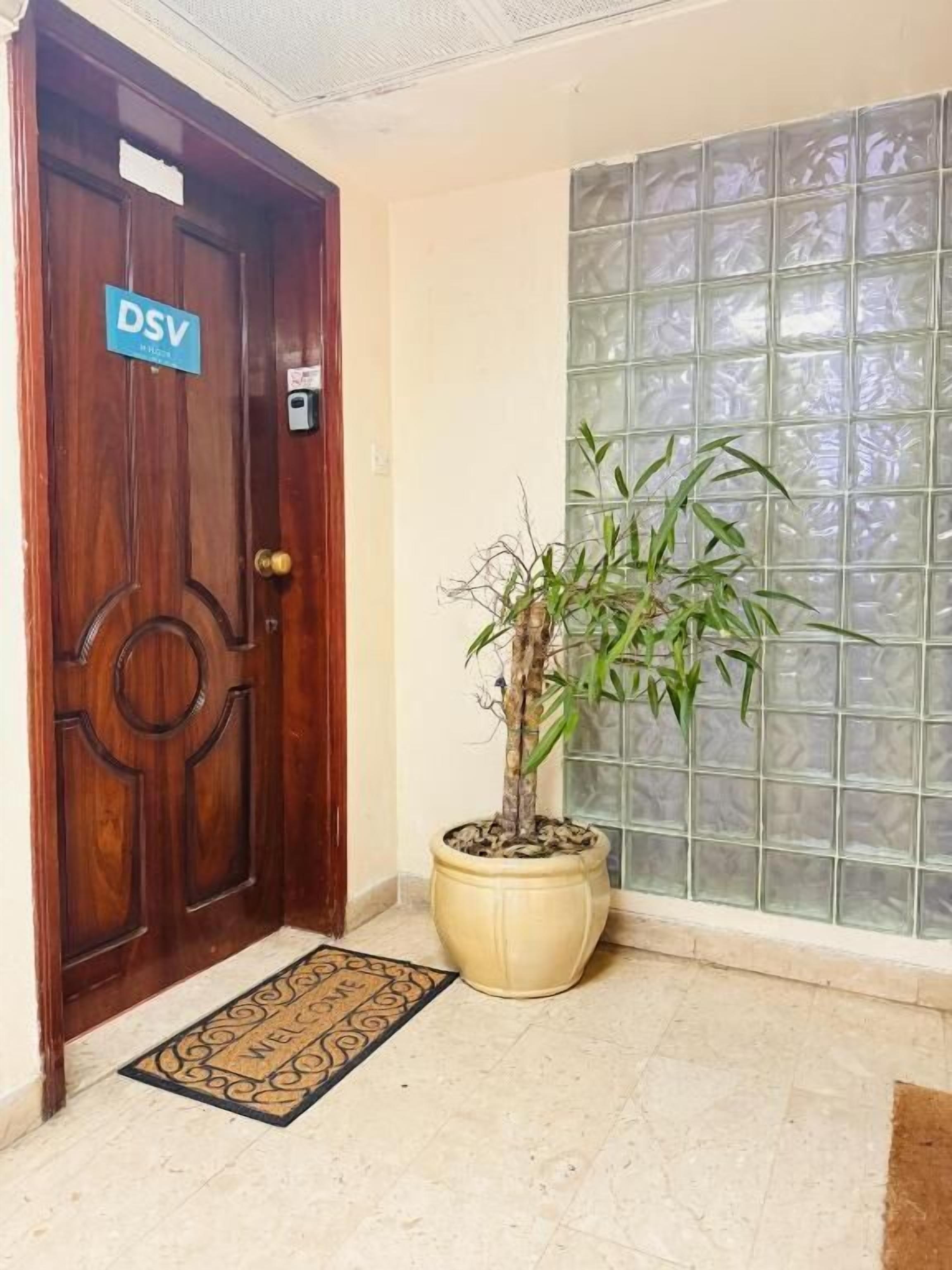 숙박 시설 정면