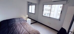 1 bedroom, internet, bed sheets, wheelchair access