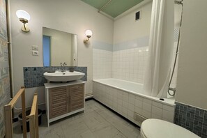 Shower, hair dryer