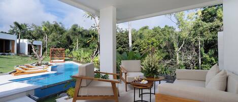 Deluxe Villa | Terrace/patio