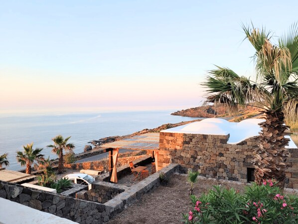 Enceinte de lâhĂ©bergement