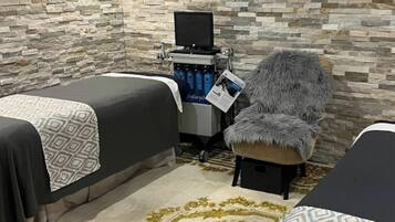 Couples treatment room(s), massages