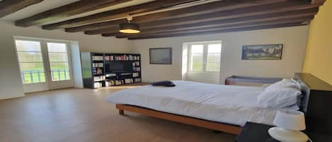 4 chambres, fer et planche Ă repasser, accĂšs Ă Internet