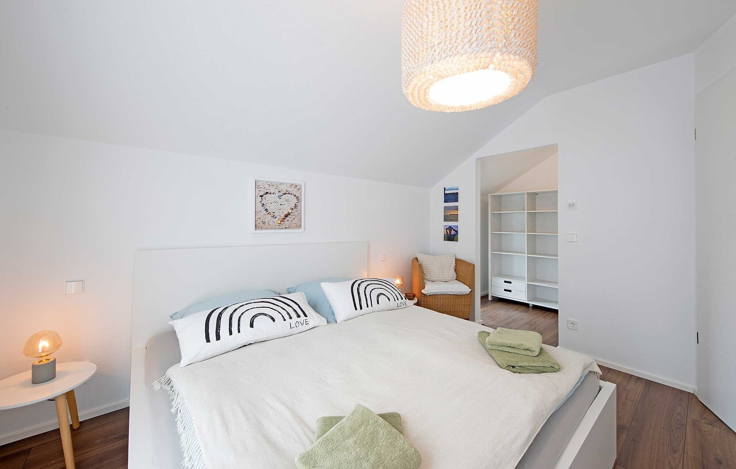 3 多间卧室、WiFi、床单