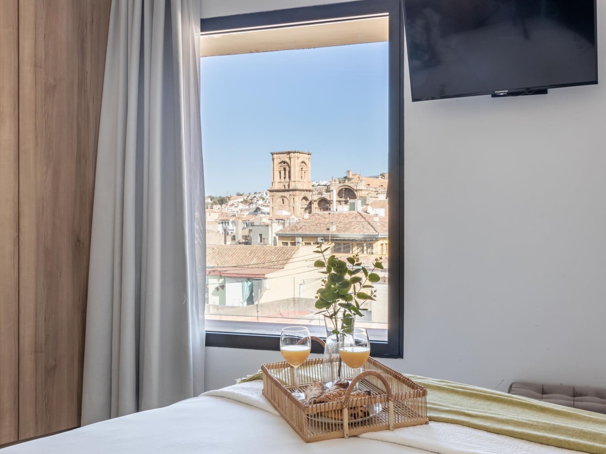 1 chambre, fer et planche à repasser, lit parapluie, Wi-Fi gratuit