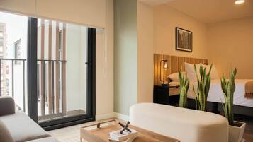 1 habitación, tabla de planchar con plancha, wifi y ropa de cama