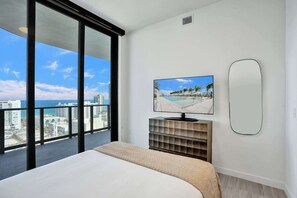 2 bedrooms, iron/ironing board, travel crib, WiFi - Wake Up to Ocean Views | 2BR Stay in Miami Beach (Miami Beach)