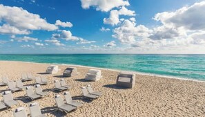 Beach - Wake Up to Ocean Views | 2BR Stay in Miami Beach (Miami Beach)