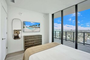 2 bedrooms, iron/ironing board, travel cot, WiFi