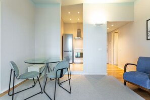 Interior - Sabotino In Porta Romana 1 BR apt by Halldis (Milan)