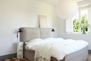 3 habitaciones y caja de seguridad en la habitación 