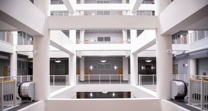 CozySuites - 2BR with Direct Skybridge Access #8