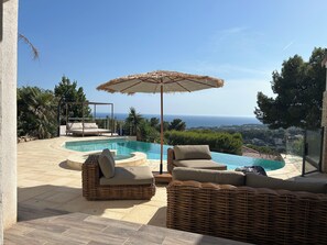 Pool - BEAUTIFUL VIEW OF BANDOL BAY (bandol)