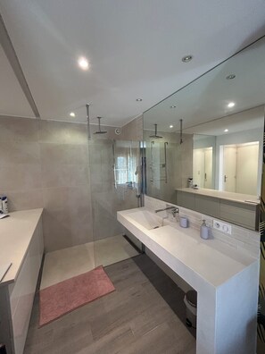 Hair dryer, towels, toilet paper