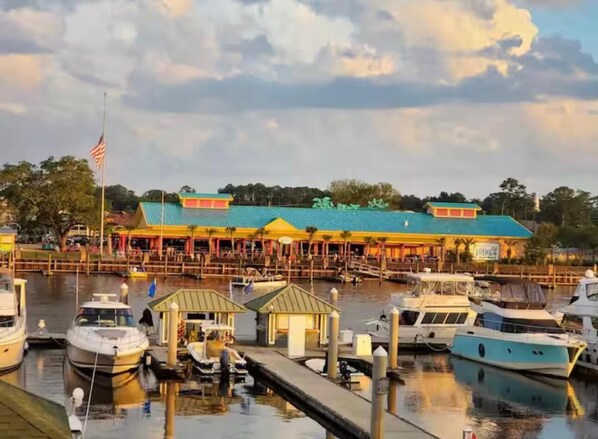 Marina/club náutico