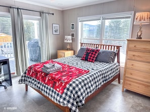 3 Schlafzimmer, Schreibtisch, Bügeleisen/Bügelbrett, kostenloses WLAN